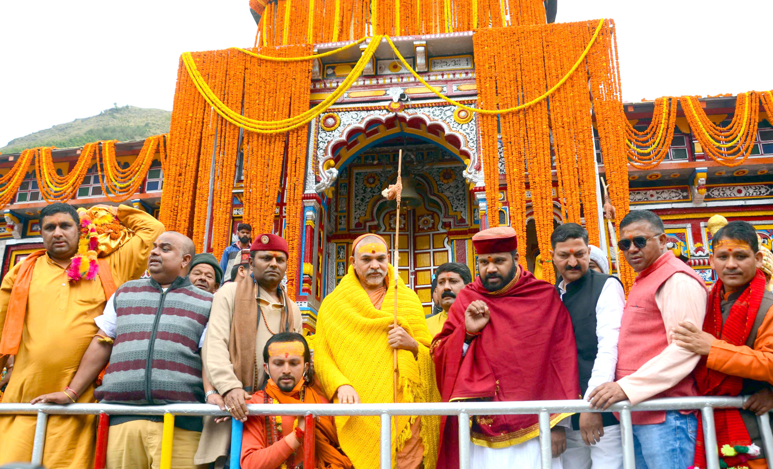 Uttarakhand: National Flag hoisted at Badrinath Dham Temple