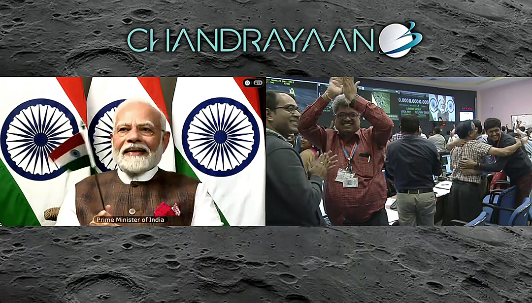 Special prayers offered in UP ahead of moon landing