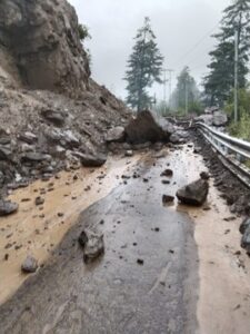 Himachal Pradesh: Many houses collapse as massive landslide hits Kullu district