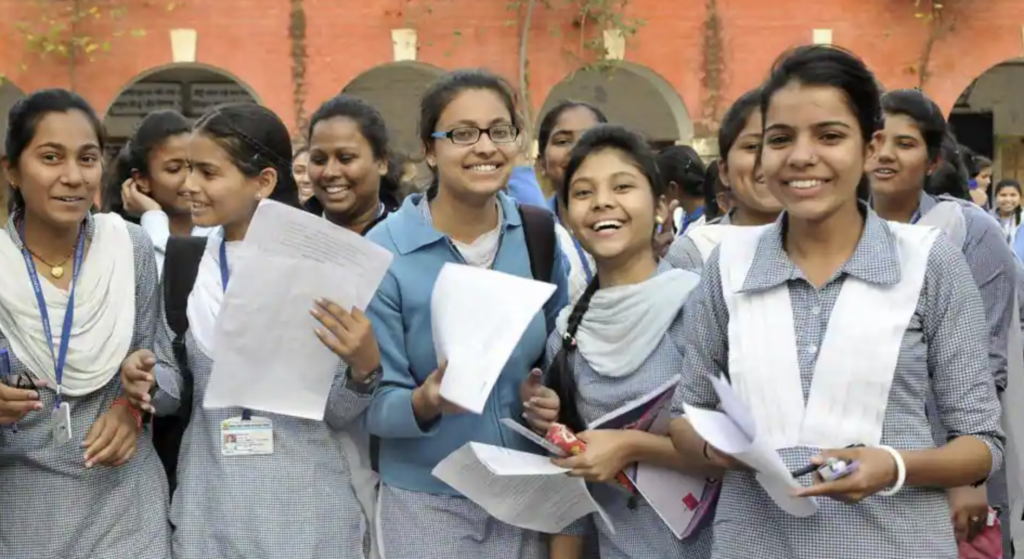 Haryana schoolgirls to go on statewide educational tours - The Daily ...