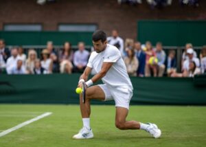 Djokovic falls in first US match since 2021