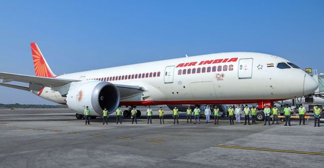 Air India unveiled its brand new logo ‘The Vista’