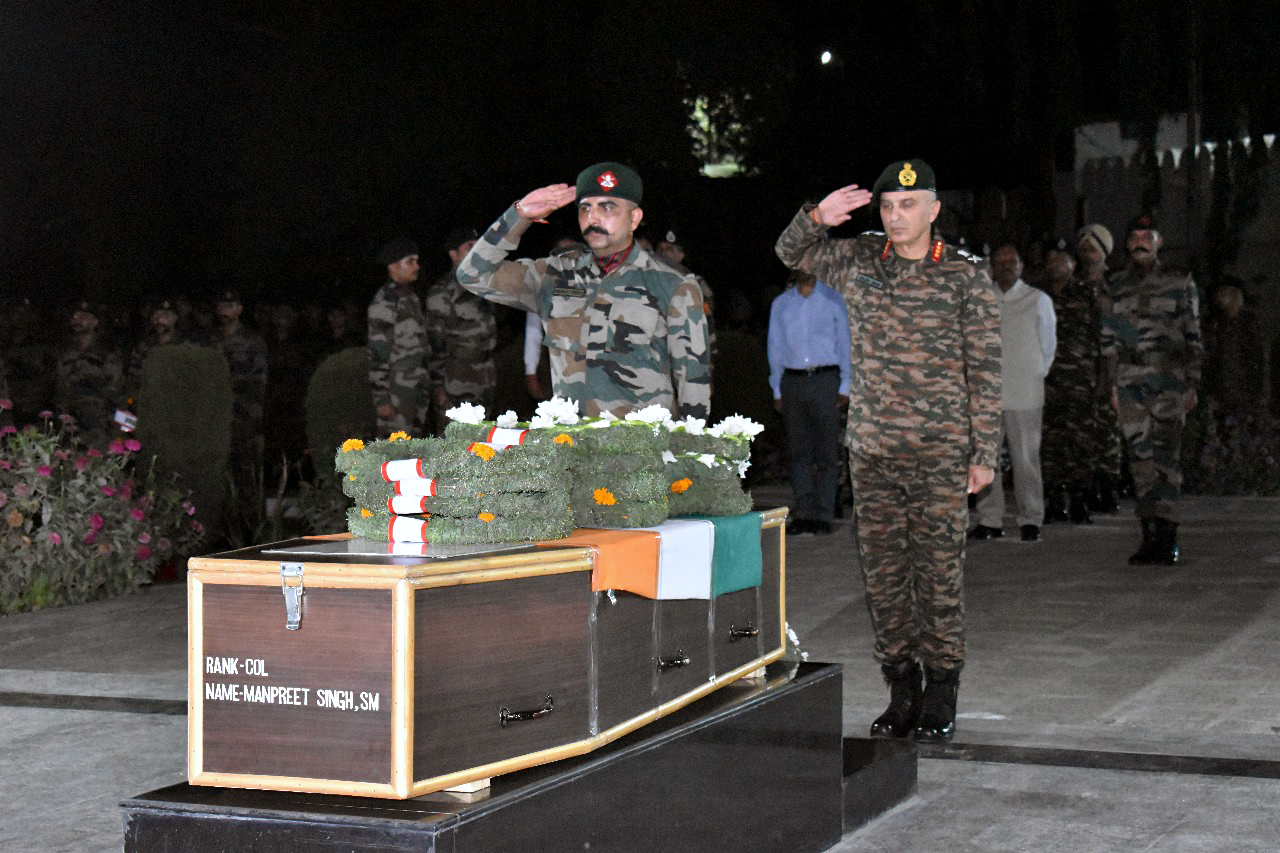 Army personnel pay last respects to Colonel Manpreet Singh and Major Aashish Dhonchak