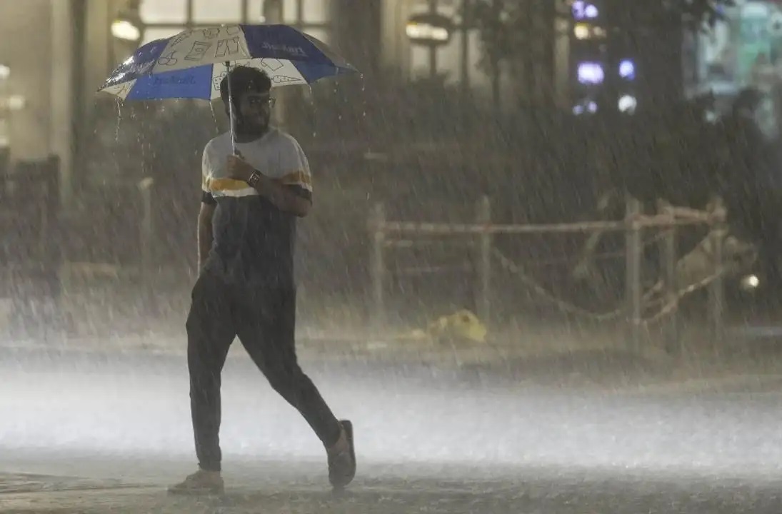 Special Disaster Response Teams Formed as Cyclone Threatens Andhra-Tamil Nadu Coast