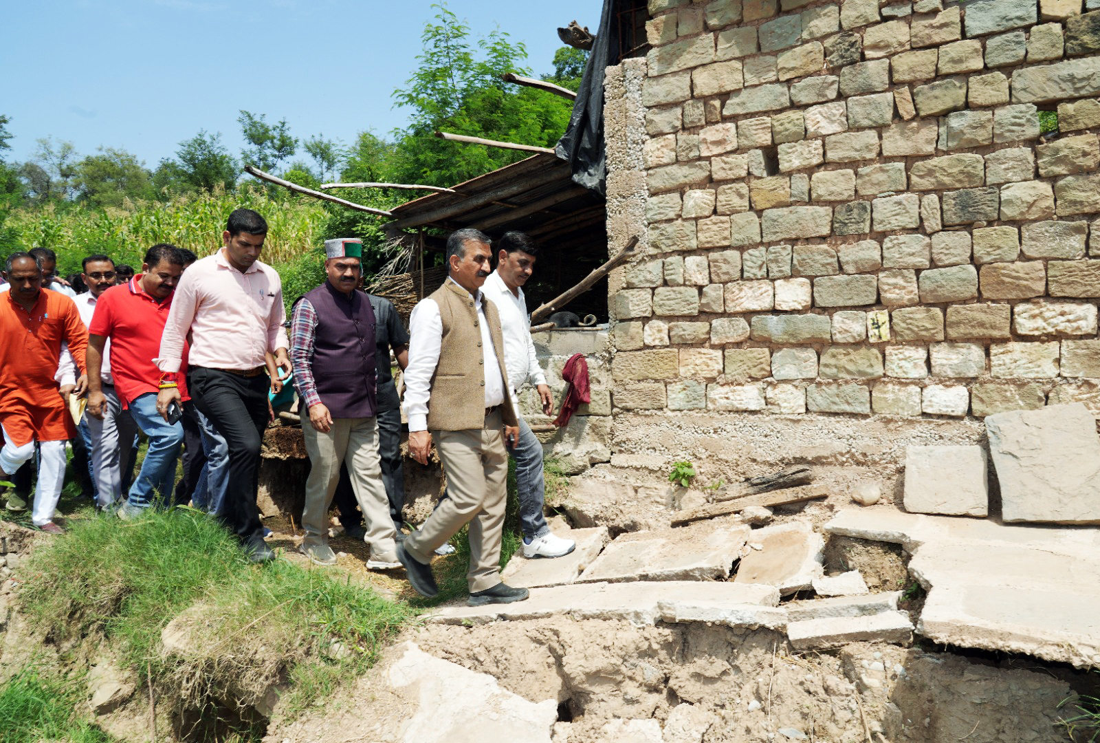 Taking stock: CM Sukhu visits disaster-hit Hamirpur in Sujanpur constituency