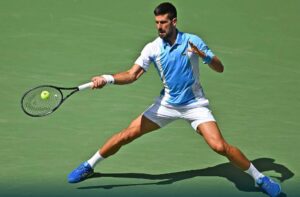 Djokovic advances to third round with convincing win