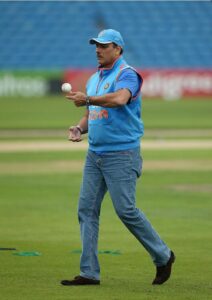 Ravi Shastri pumps up India’s spirit for epic clash