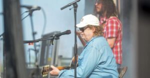 Charlie Robison Dies In Texas At Age 59