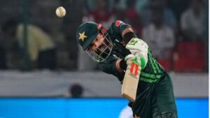 Pakistan crushes Sri Lanka by six wickets, highest run-chase in CWC