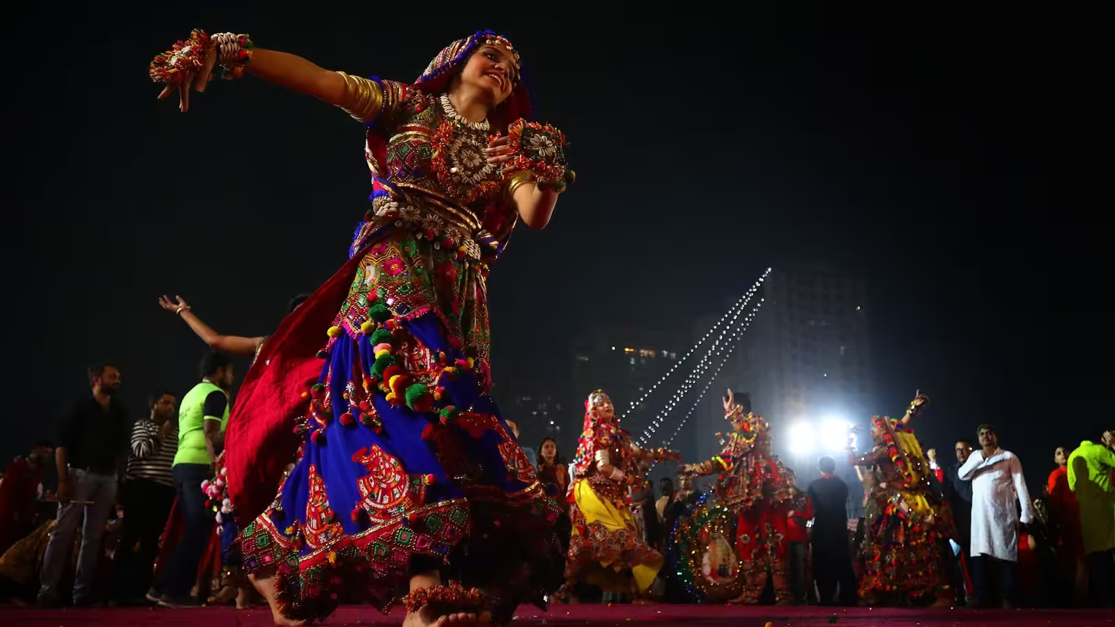 8 Garba Locations In Mumbai To Not Miss This Navratri | Zee Zest