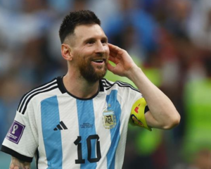 Lionel Messi’s starting position in question for Argentina; Neymar under pressure in Brazil