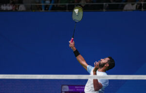 Prannoy advances to medal round; Sindhu bows out in quarterfinals