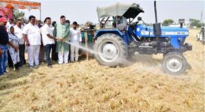 Delhi govt launches drive to spray bio-decomposer in paddy fields