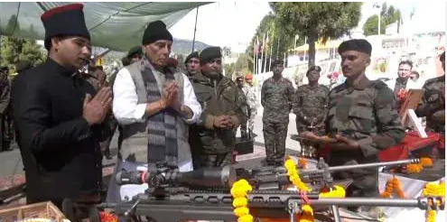 Defence Minister Rajnath Singh pays tribute at Arunachal’s Tawang War Memorial