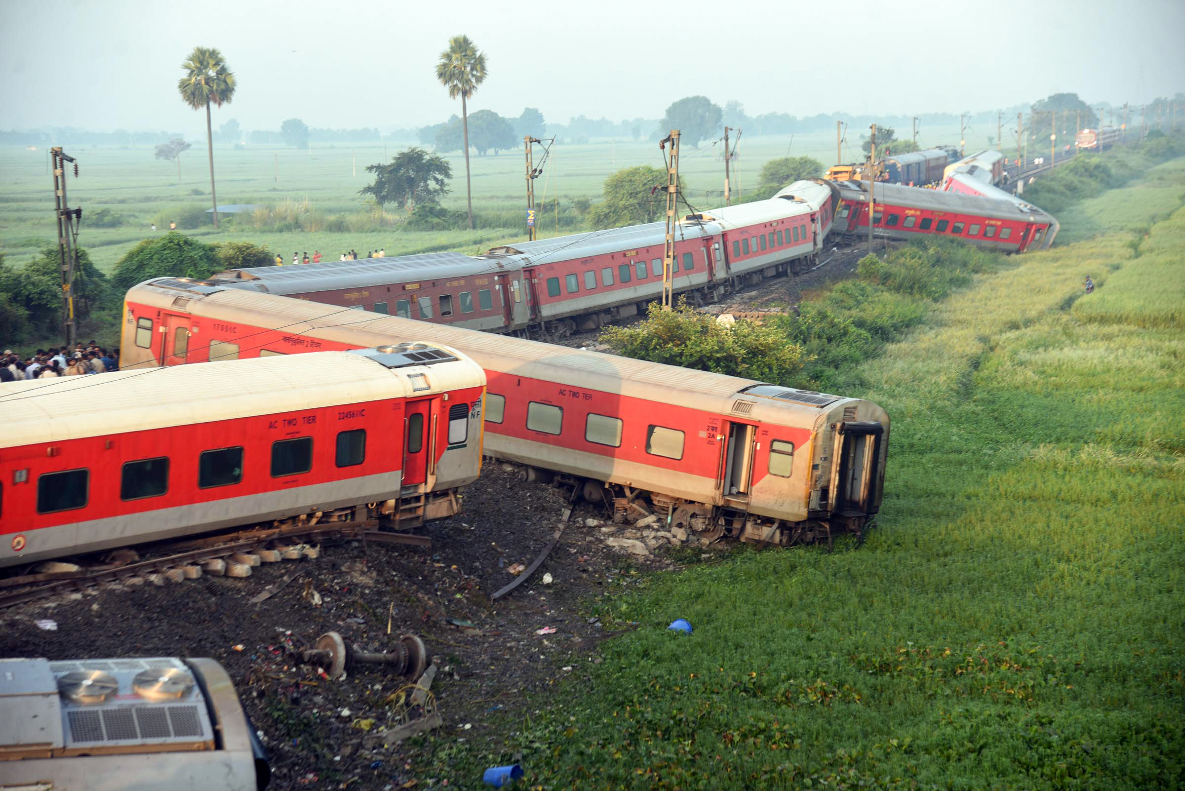 Strategic Approaches To Train Accidents : PM Modi’s Railway Ministers Tenure vs. Ex-Railway Minister Lalu Yadav