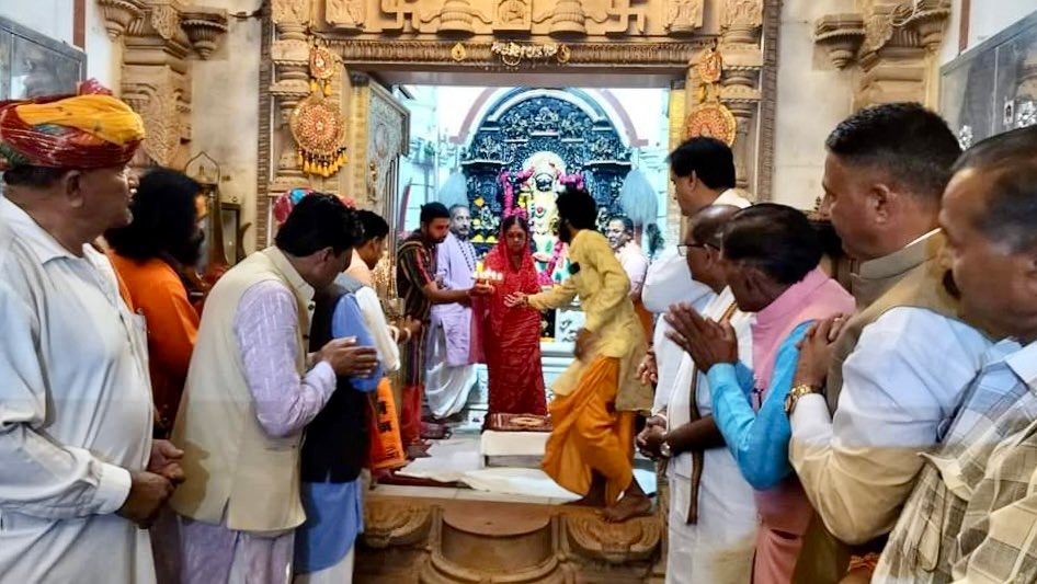 Vasundhara Raje’s spiritual visits post-elections