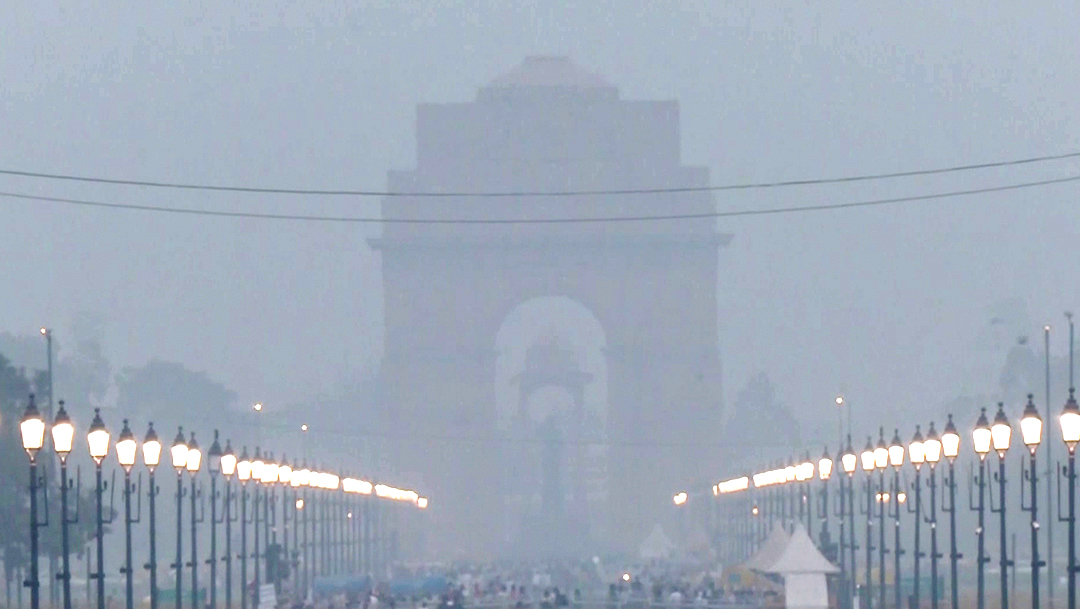 Delhi AQI: AAP works to enforce Supreme Court air quality rules, holds meeting