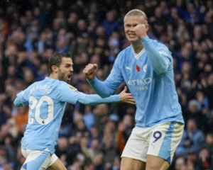 Arsenal’s upset loss allows Manchester City to reclaim first place