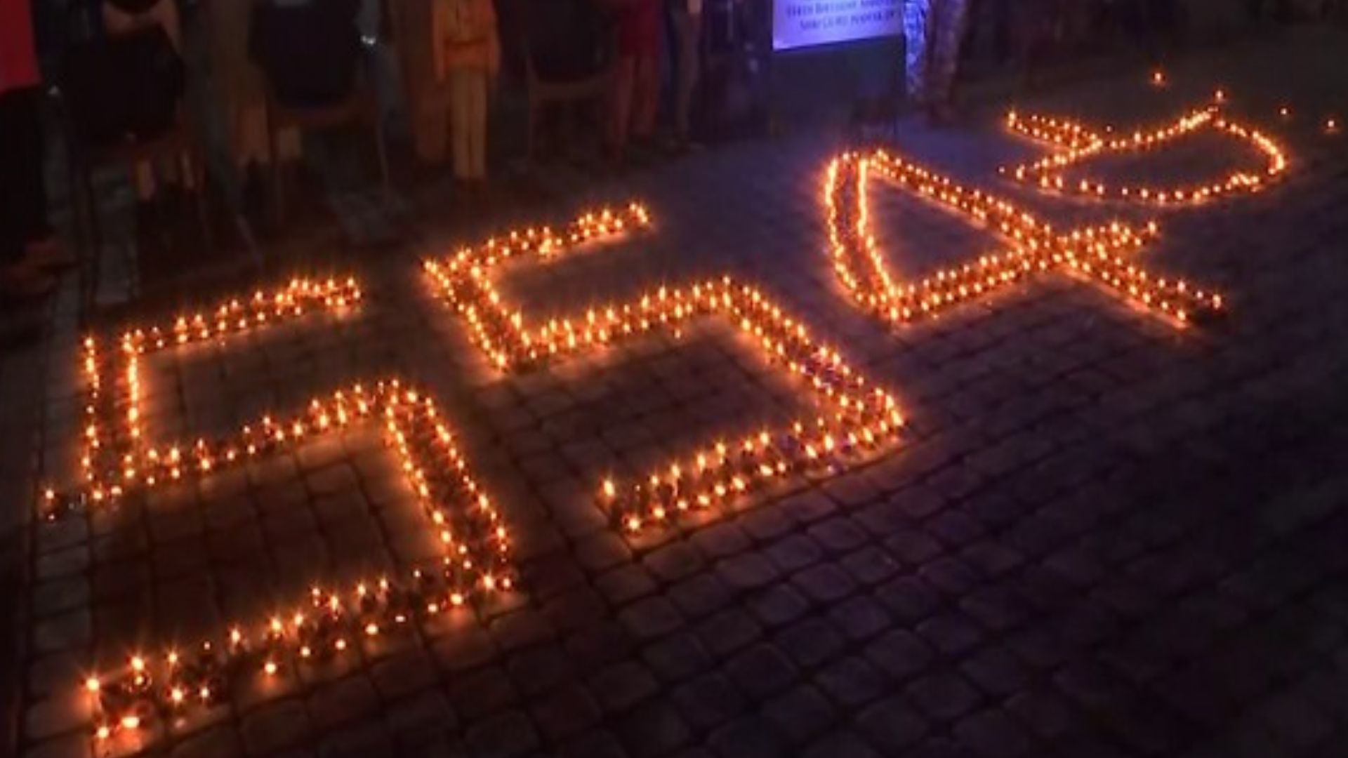Kolkata Shines Bright with 554 Lamps for Guru Nanak Dev’s 554th Birthday!