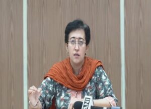 Atishi attends ‘Phoolwalon ki Sair’ closing ceremony