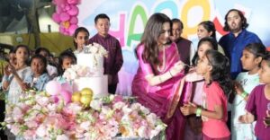 “Nita Ambani Marks 60th Birthday with ‘Anna Seva,’ Feeds 3,000 Underprivileged Children”