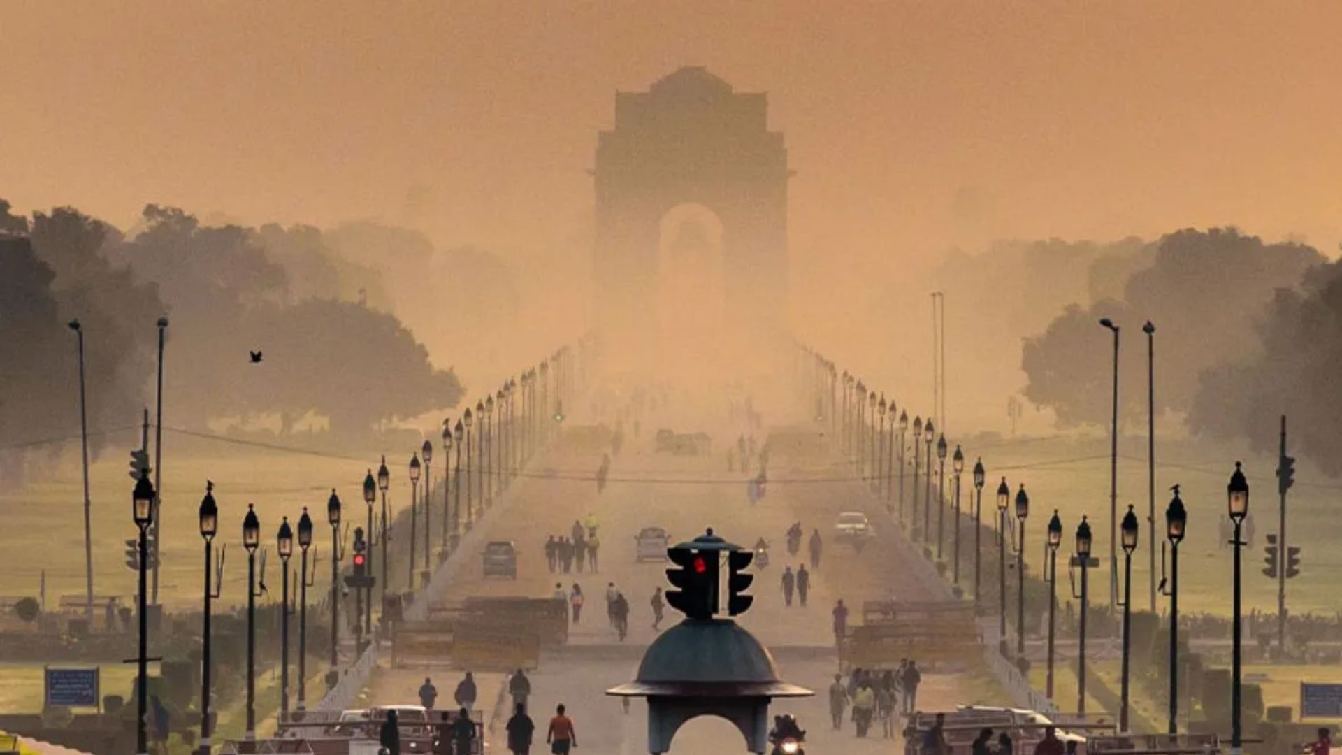 Delhi’s air quality slightly improves to an AQI of 393