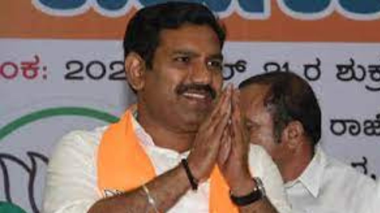 Karnataka BJP chief Vijayendra takes charge