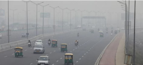 Severe air causes Delhi-NCR to ban non-essential construction; primary schools in the capital are closed