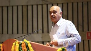 Big Setback to AAP Govt, SC Upholds Centre’s Decision to Extend Delhi CS Naresh Kumar’s Tenure