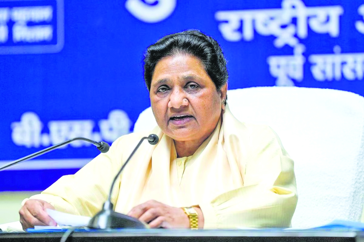 Mayawati Slams Congress on OBC Reservation Implementation, Praises BSP
