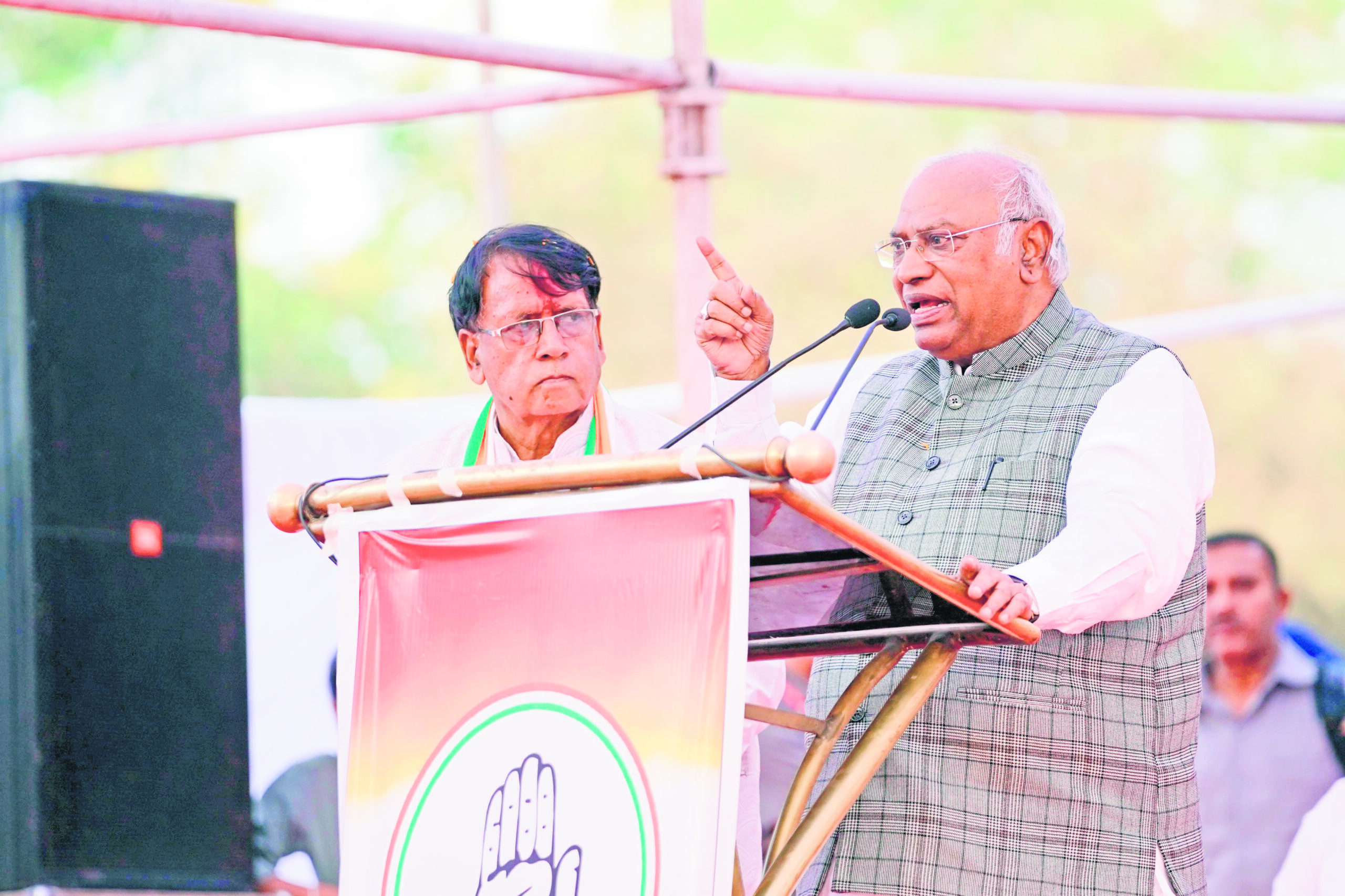 Focus on official duties, don’t roam like an MLA: Kharge to PM