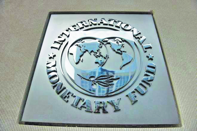 IMF revises Pakistan’s foreign loan requirement to USD 25 bn for this fiscal