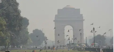Delhi’s AQI continues to remain in the “severe” category at 488