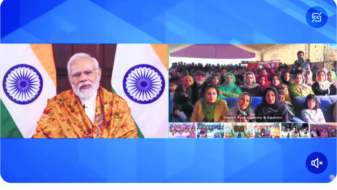 PM Modi lauds resilience of Kashmiri women in VBSY interaction