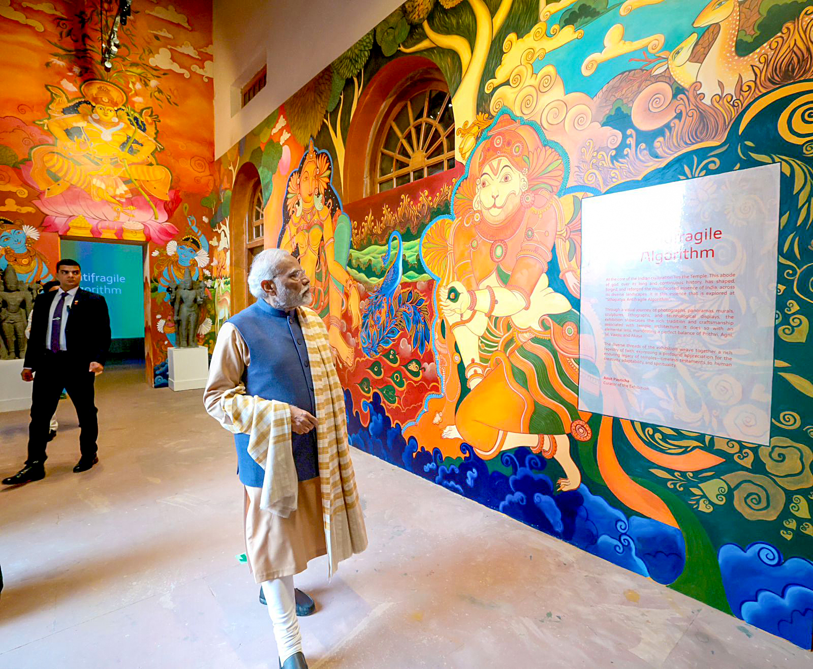 Narendra Modi visited the India Art, Architecture & Design Biennale
