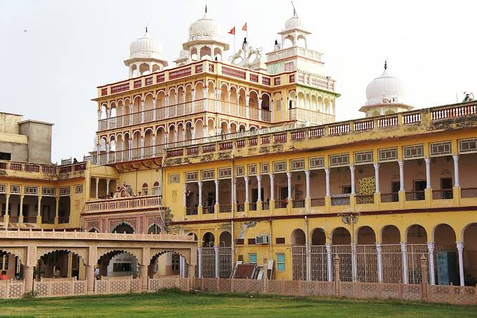 Rani Sati Temple: A Sacred Oasis in the Heart of Rajasthan