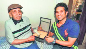 Tendulkar remembers childhood coach on his birth anniversary