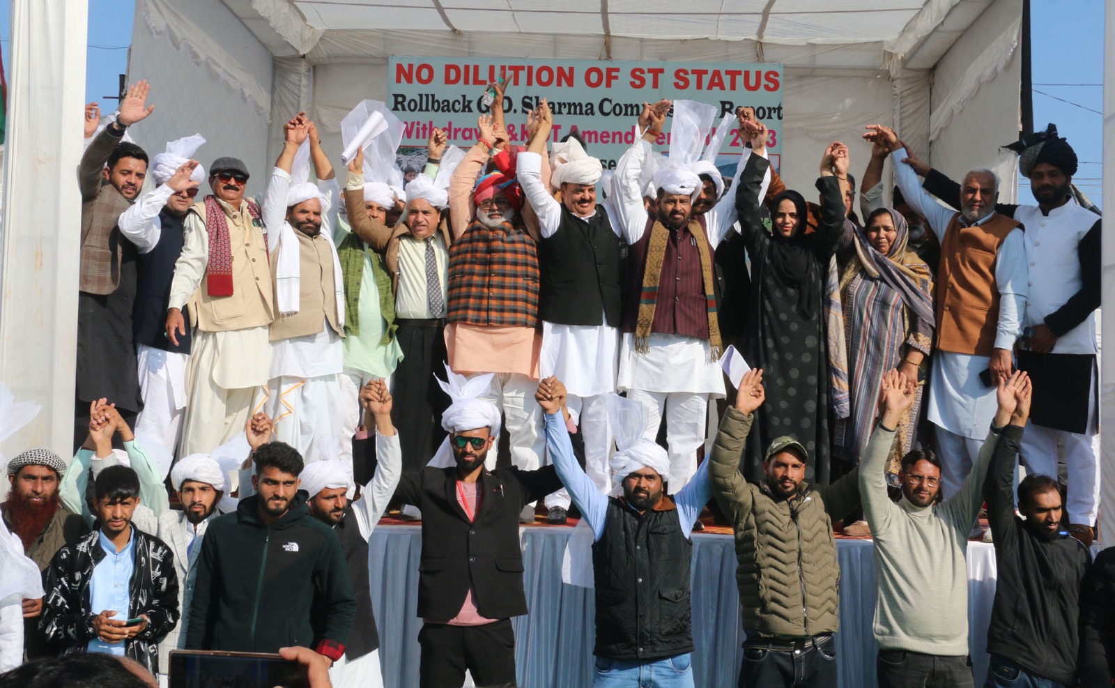 Mammoth protest against proposed S.T. amendment bill