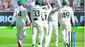 Australia dominates with 487 as Pakistan loses Shafique and Masood