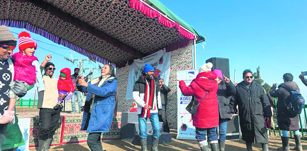 Kashmir’s cultural extravaganza: Elevating tourism beyond peaks