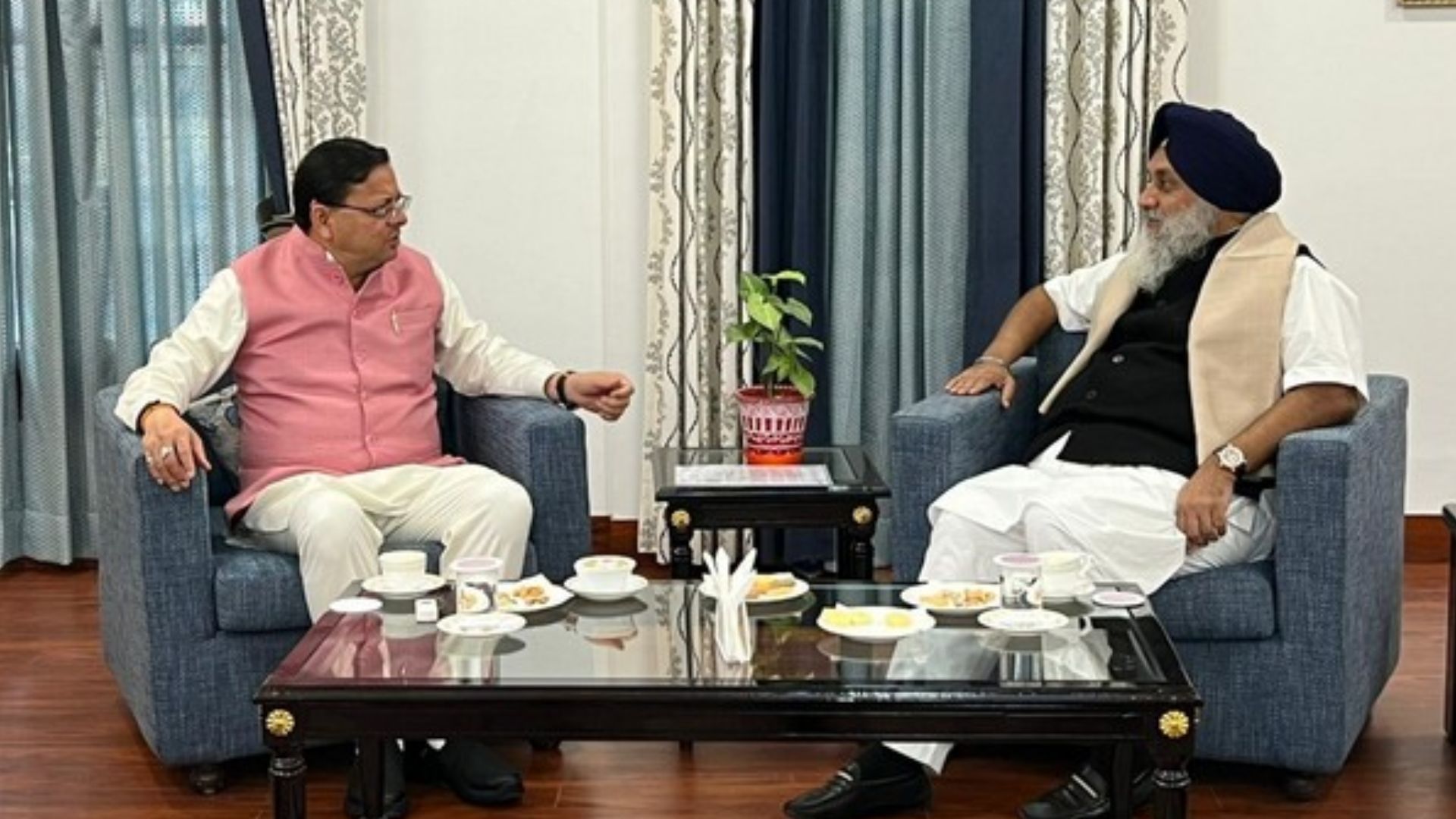Shirmoni Akali Dal chief meets Uttarakhand CM Dhami, raises two concerns pertaining to native Sikhs