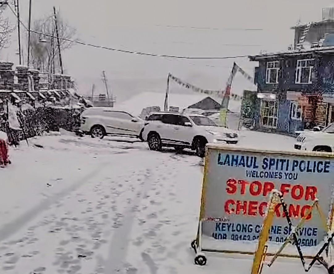 Himachal Pradesh welcomes season’s first widespread snowfall