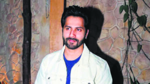 Varun Dhawan sustains leg injury on film set