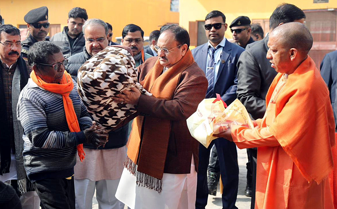 Yogi Adityanath and JP Nadda Visit Leprosy Ashram in Lucknow