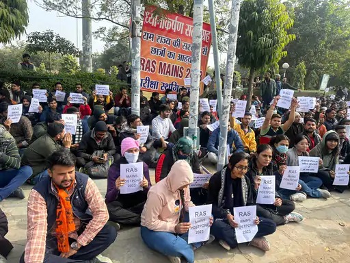 RAS aspirants take to streets, seek exam schedule revision