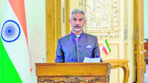 Jaishankar in Iran, meets Prez Raisi