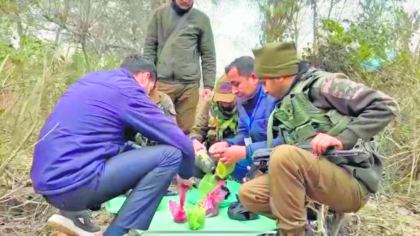 Kathua police thwarts potential threat as two IEDs recovered and safely dismantled