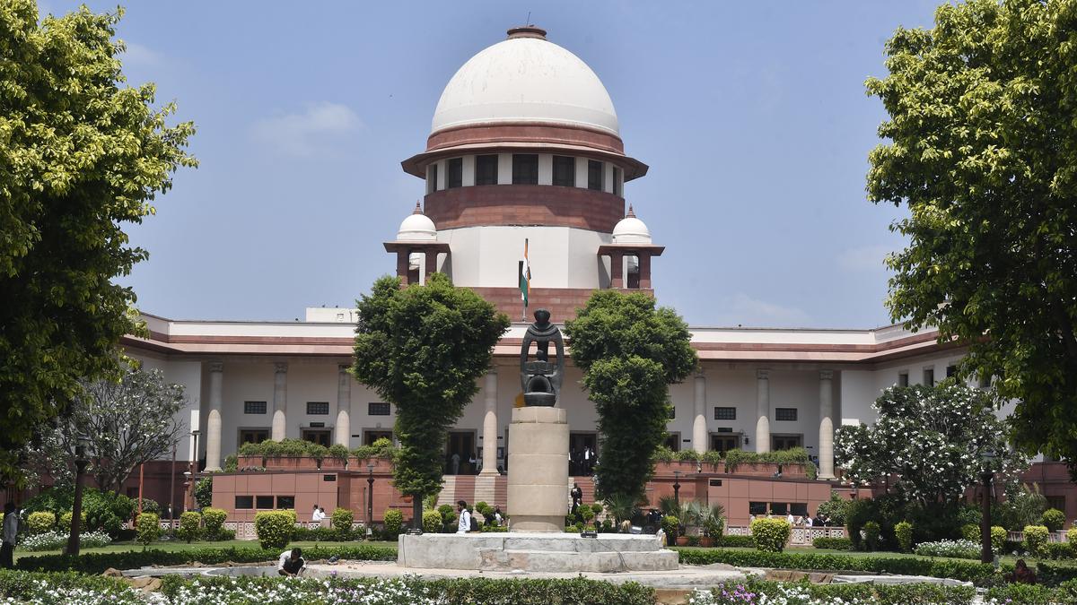 Supreme Court: 9 Judge bench begins hearing on Article 39(b)
