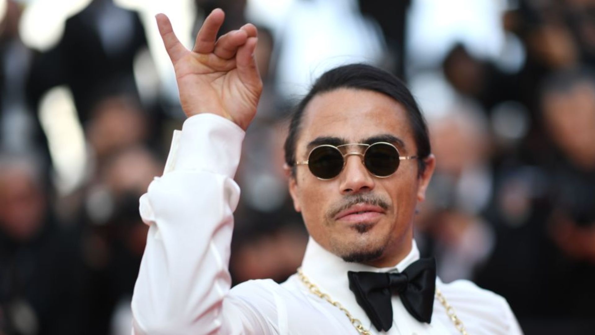 Salt Bae’s Jaw-Dropping $108K Bill Triggers Outrage on Social Media