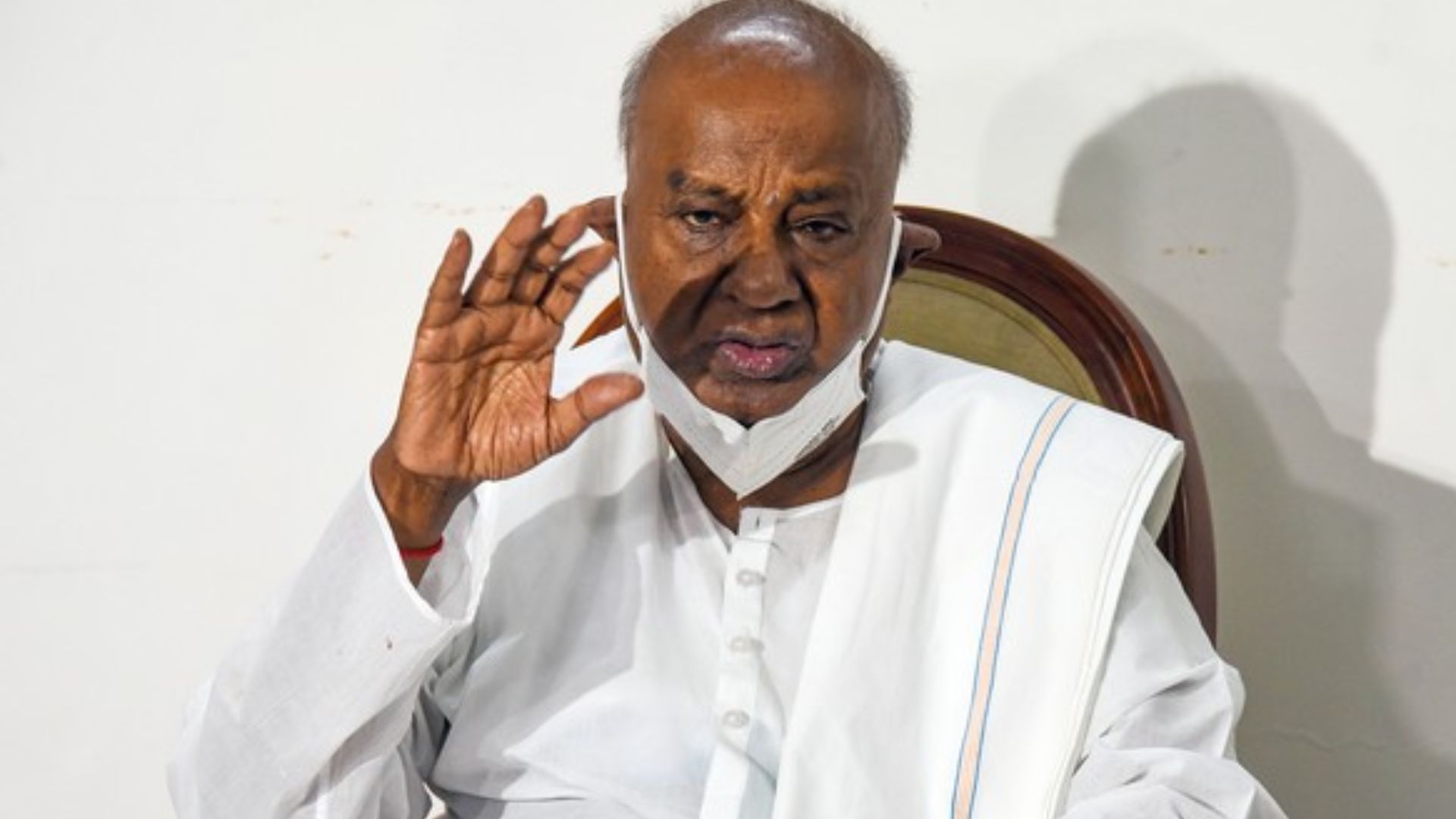 HD Deve Gowda writes to CM Siddaramiah over alleged illegalities in implementation of BMICP